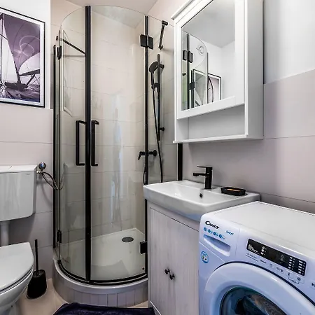 Apartment Moderne Nur 400 Meter Zum