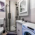 Apartment Moderne Nur 400 Meter Zum